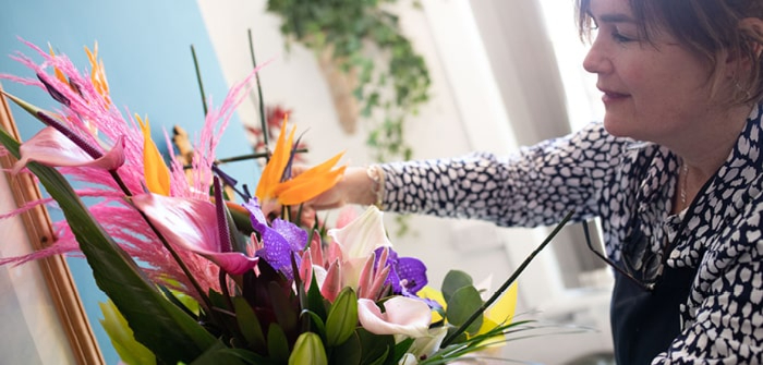 Contact Octagon Flowers in Bolton