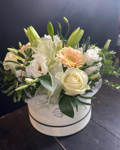 Always on my mind - Seasonal flower mix of the month